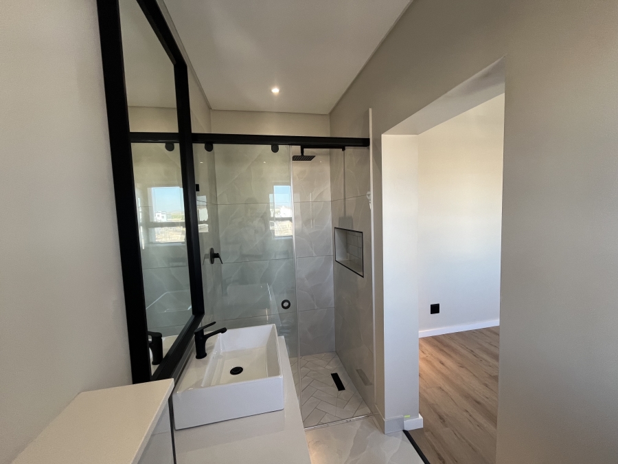 3 Bedroom Property for Sale in Sandown Western Cape